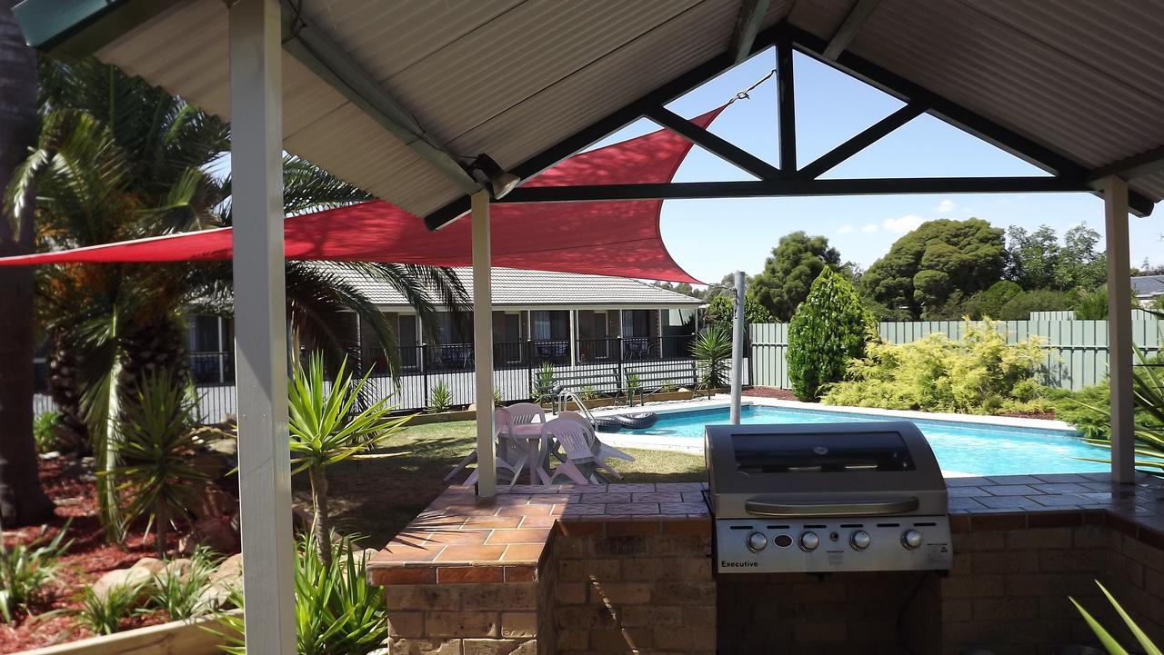 Culcairn Motor Inn Εξωτερικό φωτογραφία
