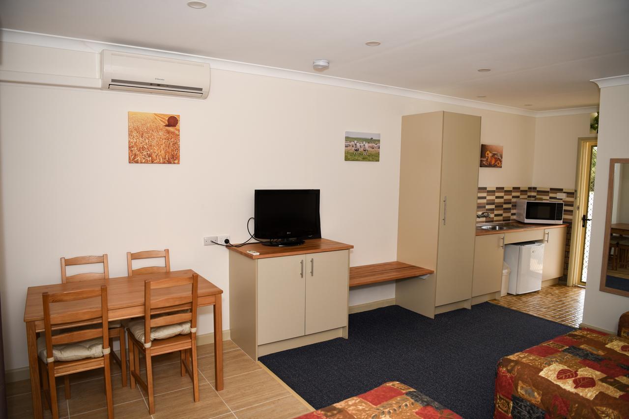 Culcairn Motor Inn Εξωτερικό φωτογραφία
